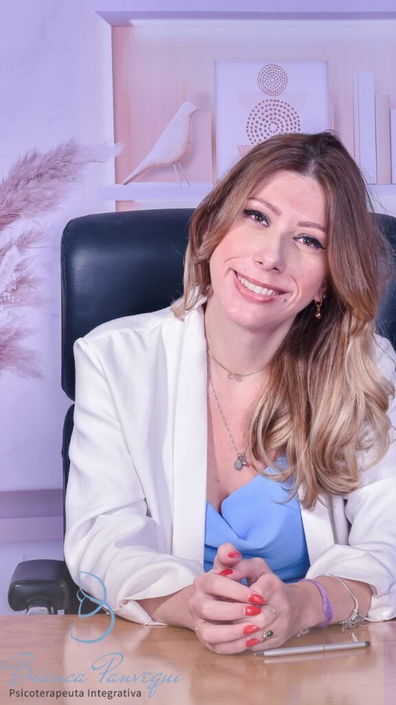 Bianca Panvequi, psicólogo na Rede Psi Brasil
